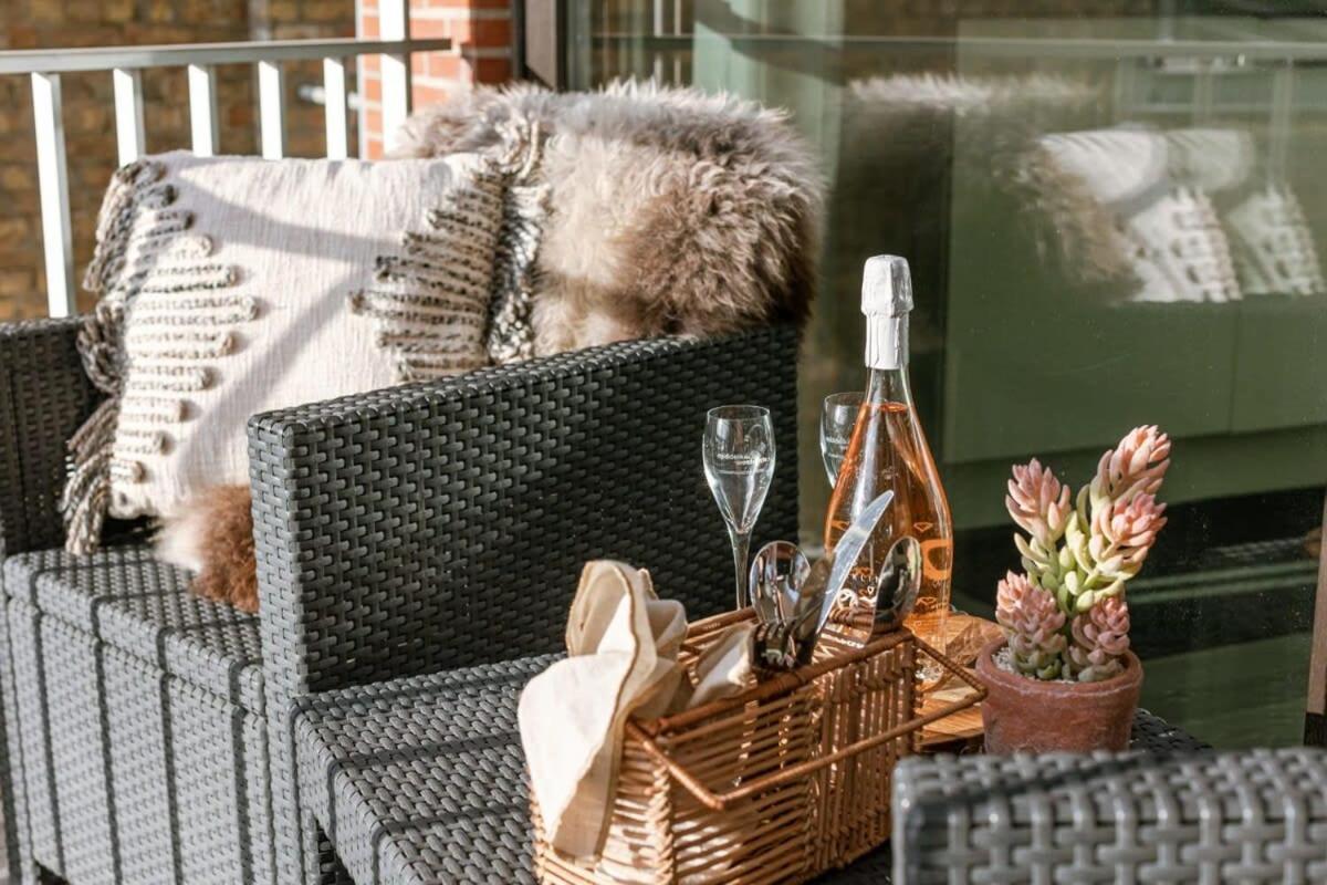 ミデルケルケHuswell - Charming Studio With Terrace Nearby The Beachアパートメント エクステリア 写真